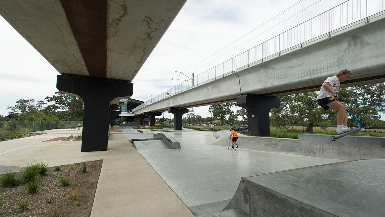 Svg+xml;charset=utf — tract Mernda rail extension - mernda station - tract