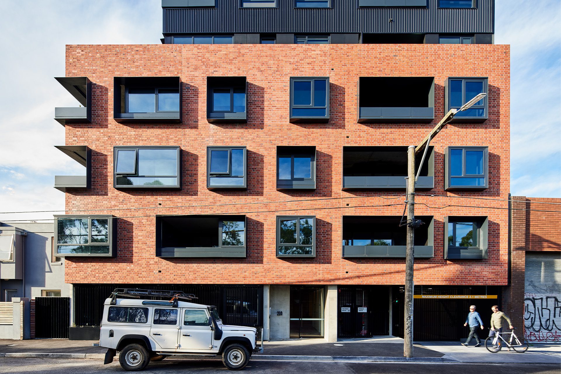 Svg+xml;charset=utf — tract 210 alexandra parade east - tract